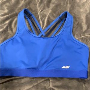 compression sports bra